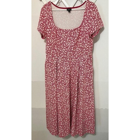 Torrid Maxi Women's Dress 1X Red Floral Cap Sleeve Pleated Fit Flare Pockets EUC - Picture 1 of 12